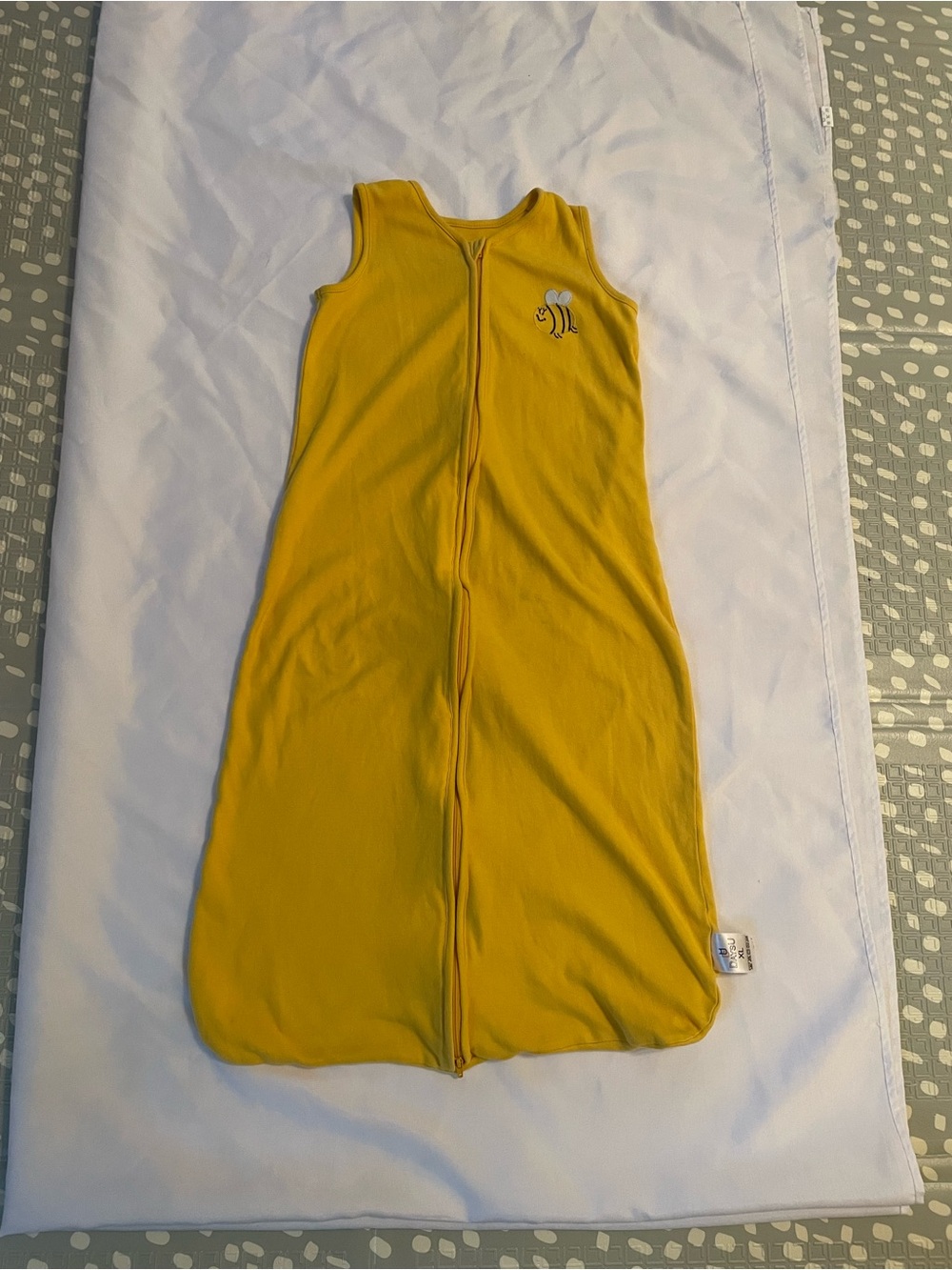DaysU Yellow Baby Sleep Sack with Bee Embroidery, Size XL